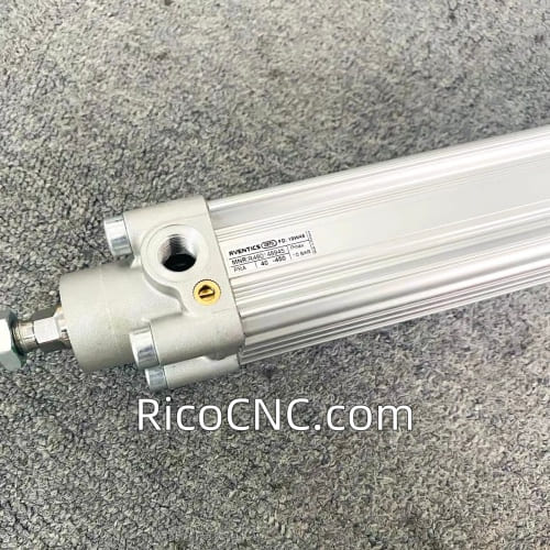 R480148945.jpg
