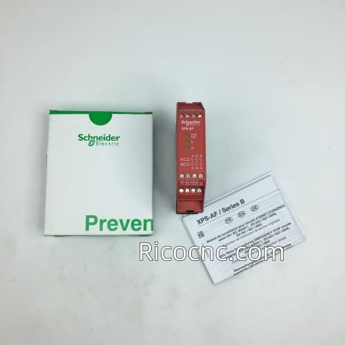 XPSAF5130 Schneider SAFETY RELAY.jpg XPSAF5130 Schneider SAFETY RELAY.jpg