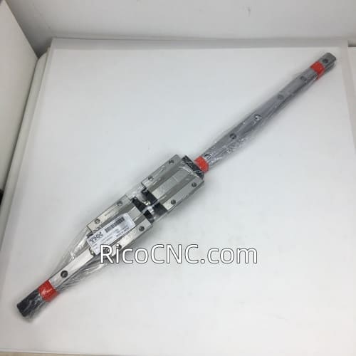 THK HSR25 Series HSR25LA2SSC1+700L.jpg