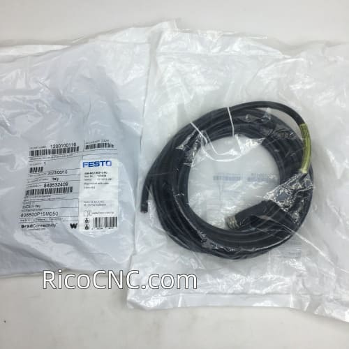 SIM-M12-8GD-5-PU FESTO Plug socket with cable.jpg