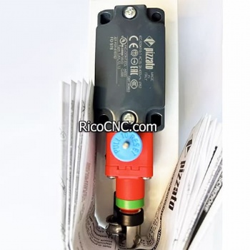 Pizzato FD 978 Interruptor de seguridad de cuerda con reinicio para parada de emergencia FD 978-M2 Interruptor de cuerda de un solo lado