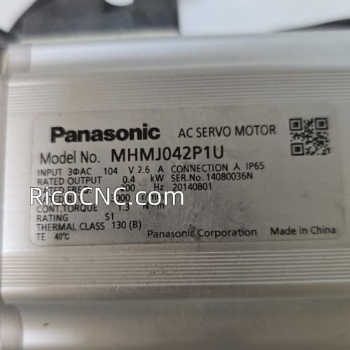 Servomotor de CA Panasonic MHMJ042P1U, 3000 rpm, 400 W, sin freno